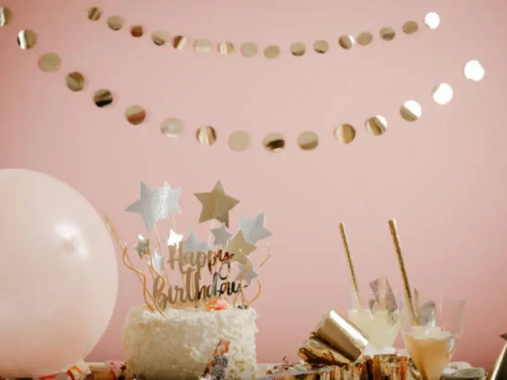 luxury birthday party decorations